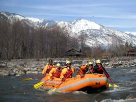 rafting in Manali